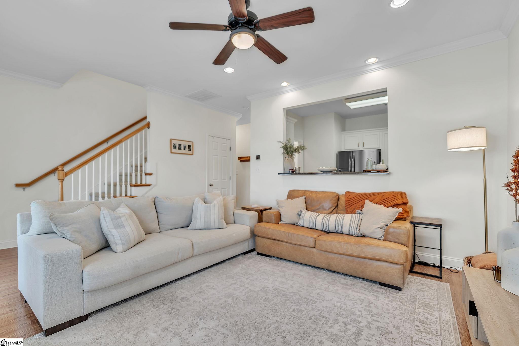 4 Walking Court Greenville, SC 29607 - Photo 3 of 33