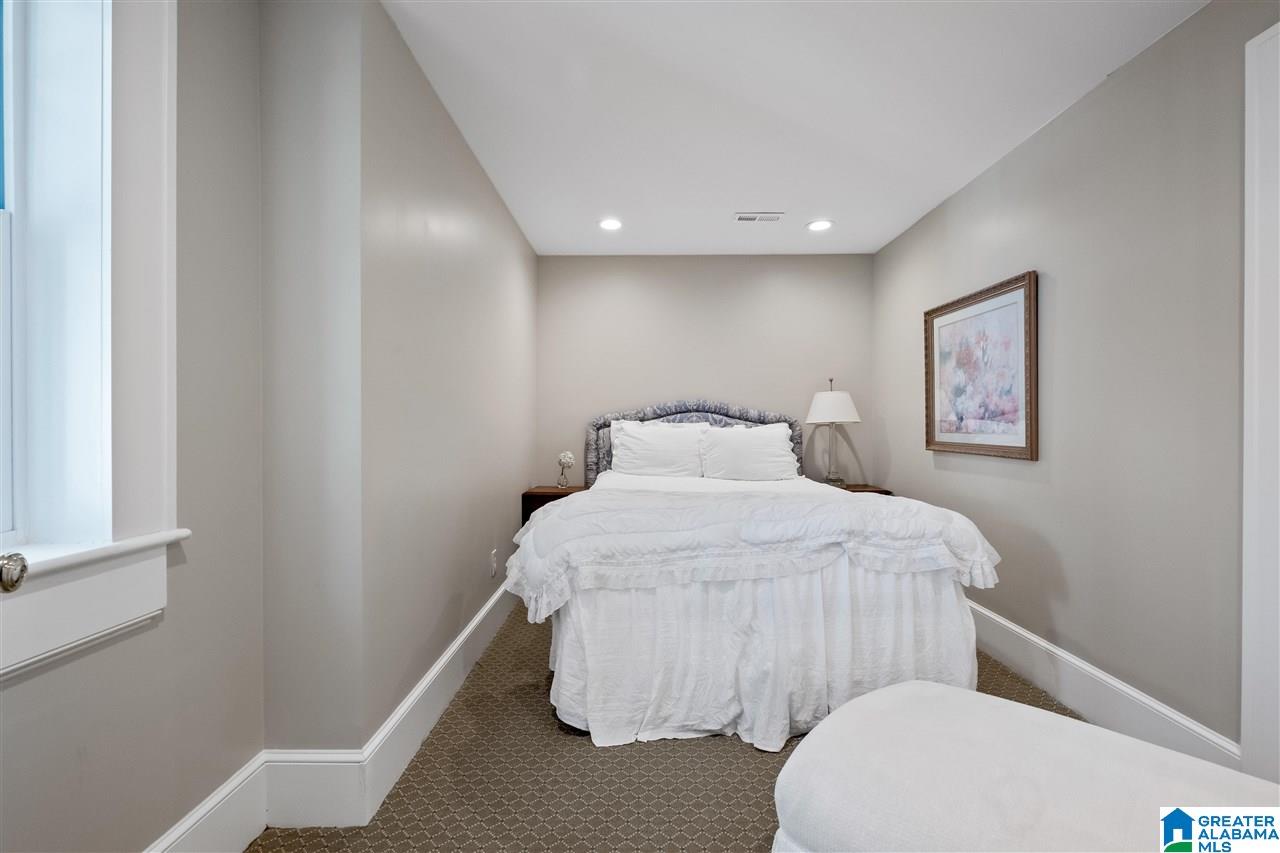 1124 Glen View Road Birmingham, AL 35222 - Photo 28 of 46
