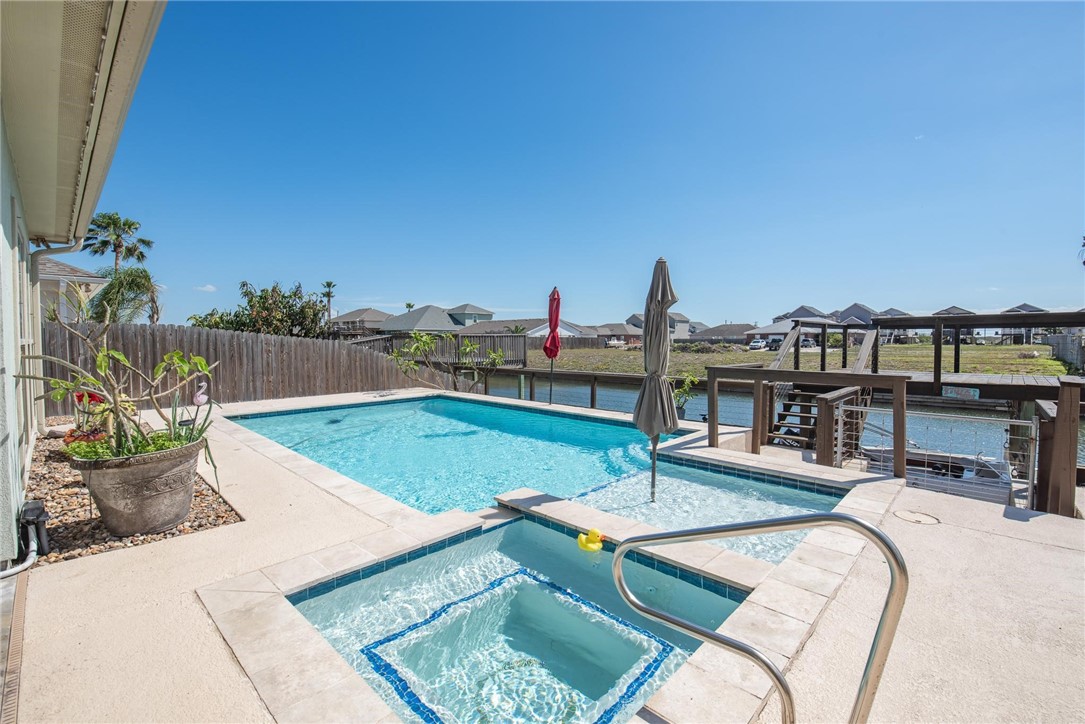 15614 Cuttysark Street Corpus Christi, TX 78418 - Photo 32 of 40 Gas heated hot tub and pool