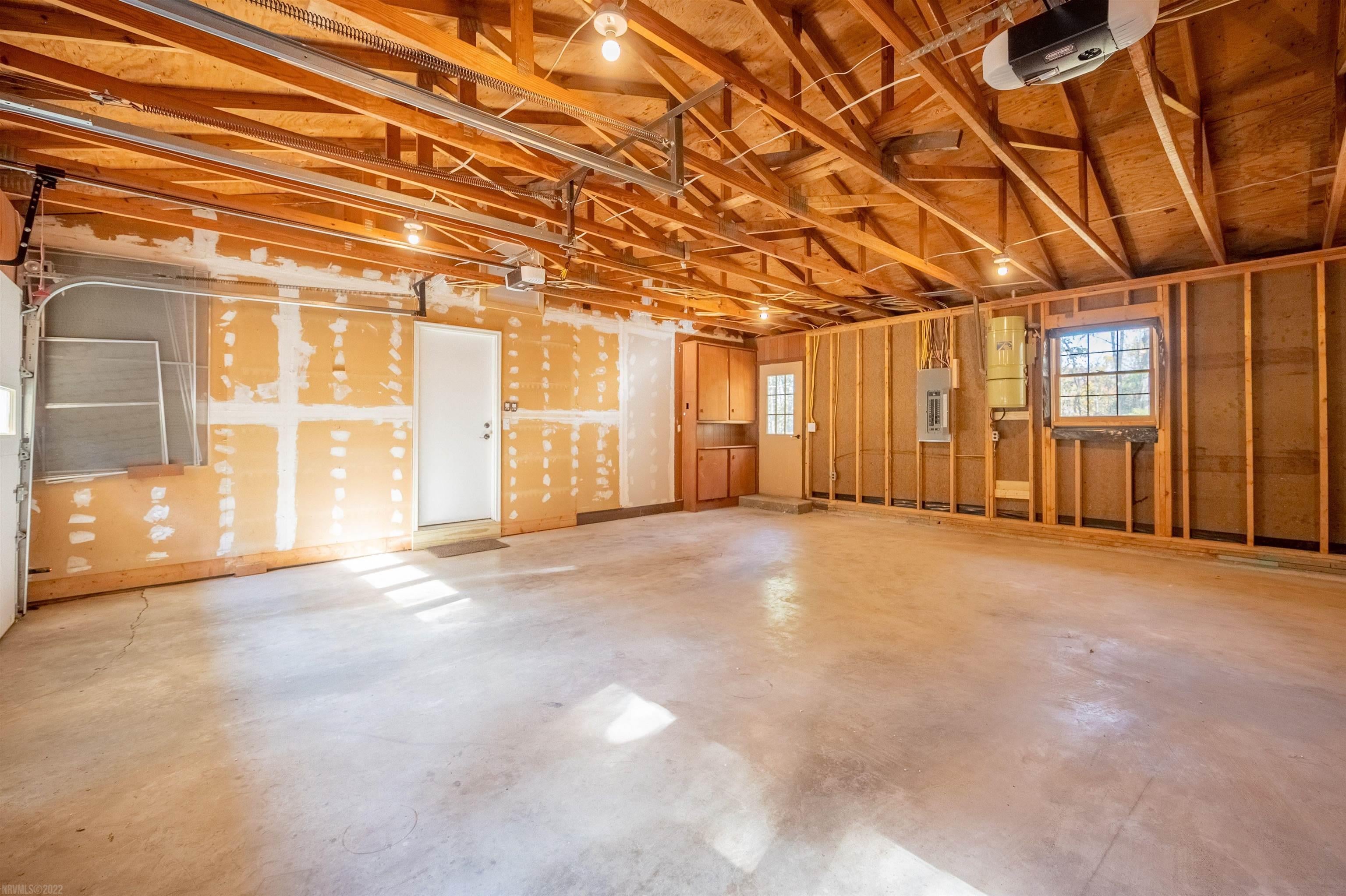 7319 Riverbluff Road Radford, VA 24141 - Photo 48 of 53 Gallery Image 48