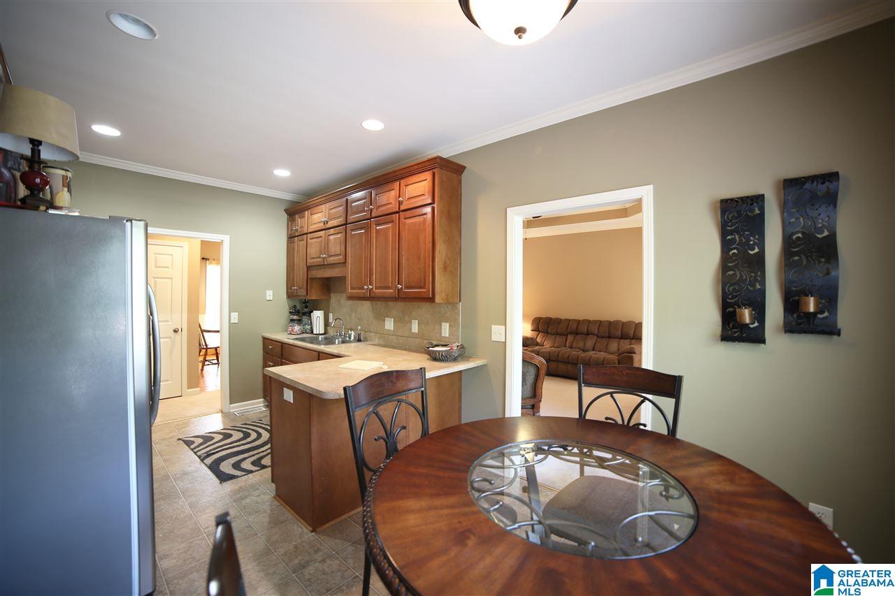 2113 Brett Circle Leeds, AL 35094 - Photo 14 of 36