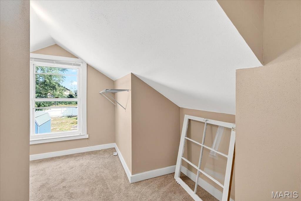 8511 Renz Avenue St. Louis, MO 63114 - Photo 36 of 62