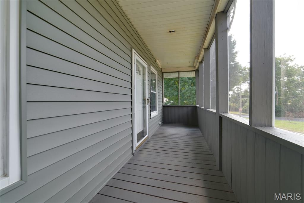 8511 Renz Avenue St. Louis, MO 63114 - Photo 6 of 62