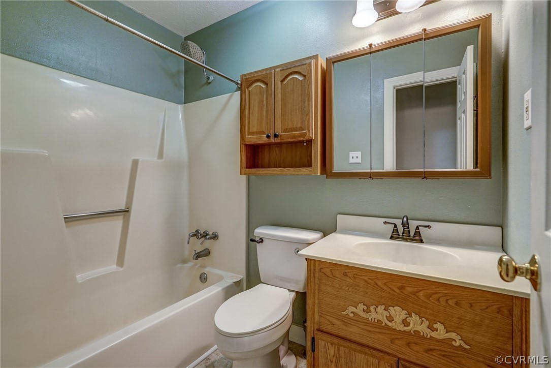7271 Narrowridge Road Richmond, VA 23231 - Photo 16 of 49 Gallery Image 16