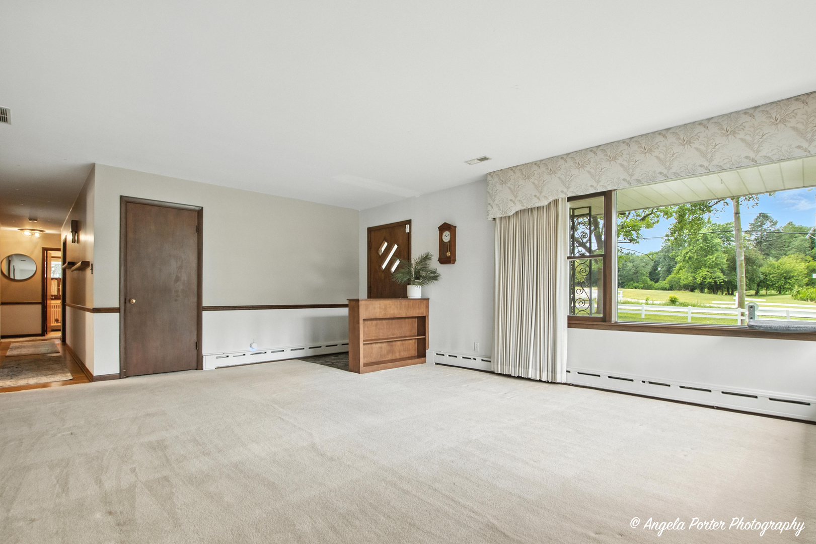 2514 Cuhlman Road McHenry, IL 60051 - Photo 2 of 24 Gallery Image 2