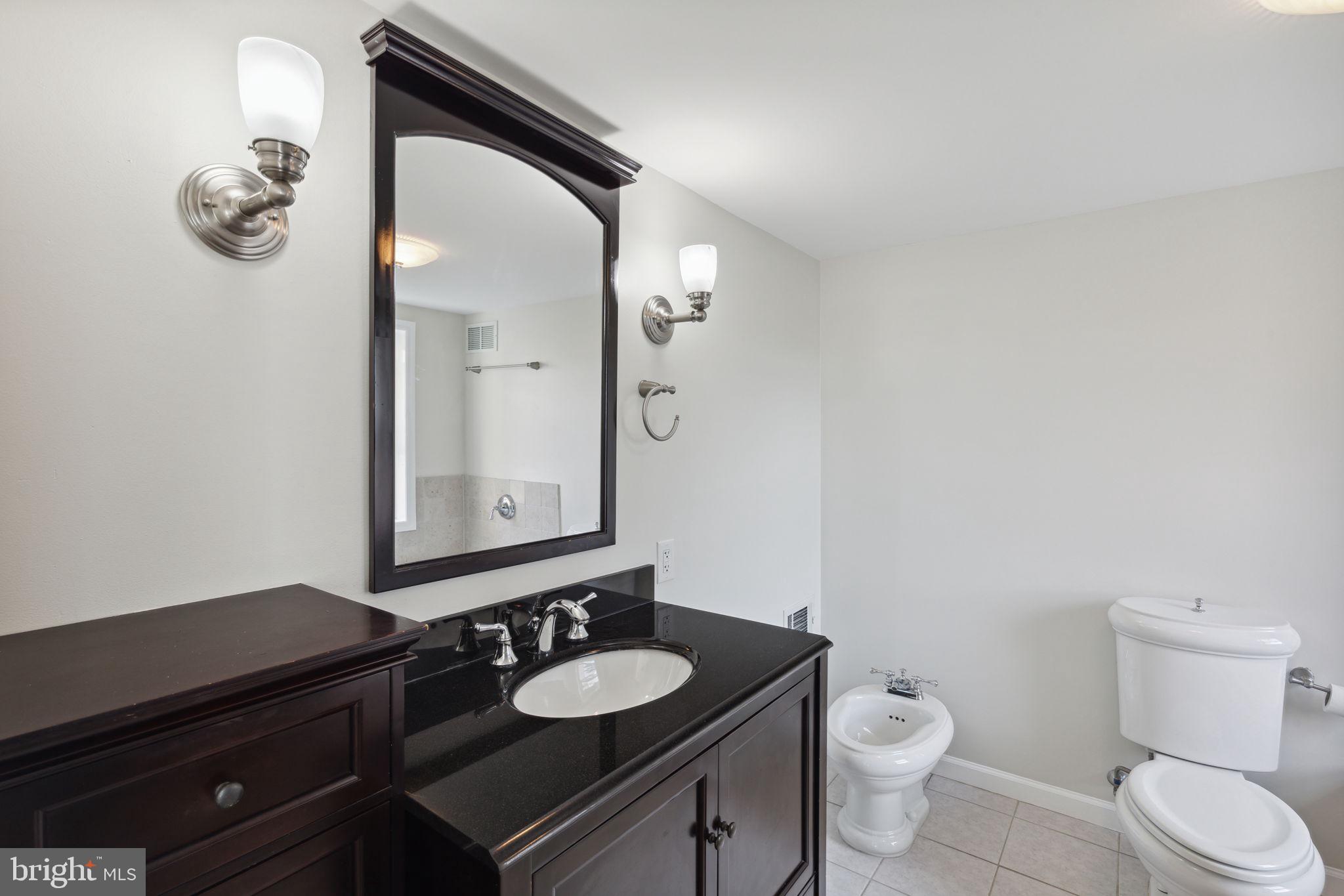732 Carpenter Street Philadelphia, PA 19147 - Photo 18 of 29