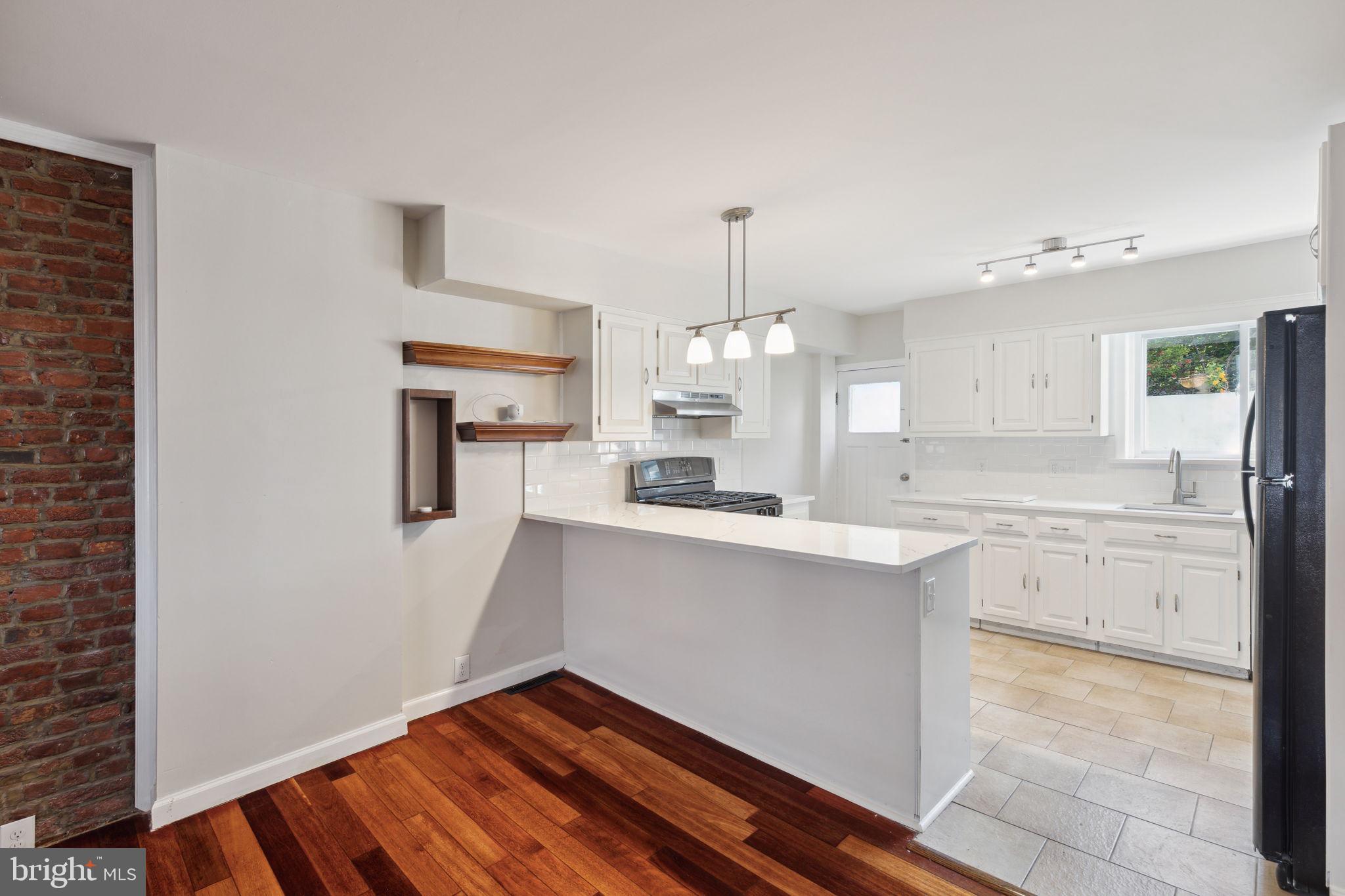 732 Carpenter Street Philadelphia, PA 19147 - Photo 9 of 29