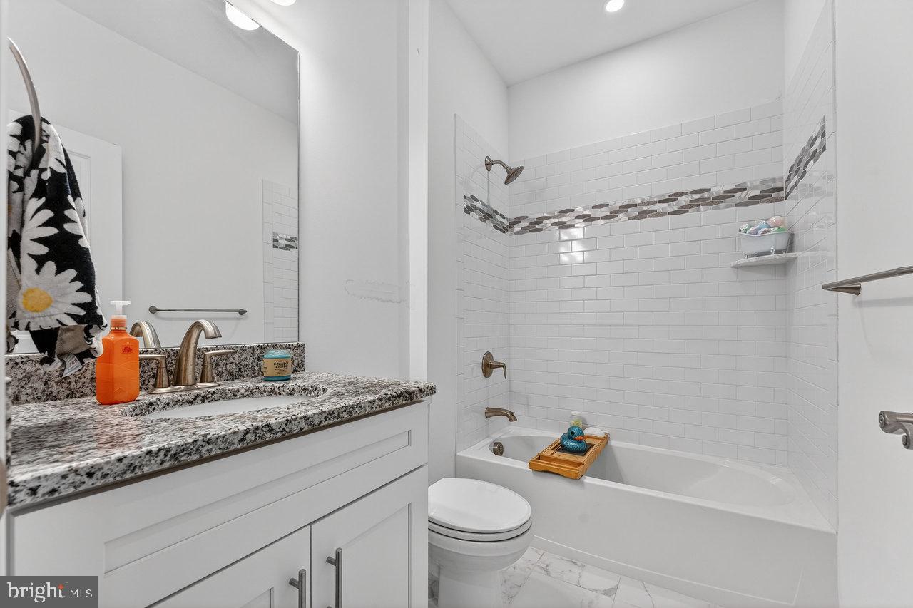 208 Prestige Road Brick, NJ 08723 - Photo 24 of 34