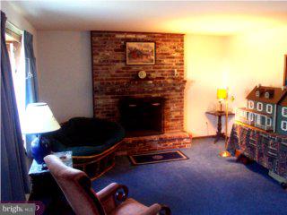 420 Timber Circle Wayne, PA 19087 - Photo 6 of 6 Gallery Image 6