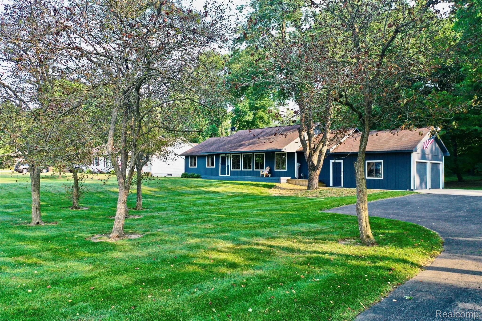 4280 East Coldwater Road Flint, MI 48506 - Photo 64 of 72 C3B9476D-ED69-4F8A-9305-96A18A6AD3D7_1_201_a.jpeg