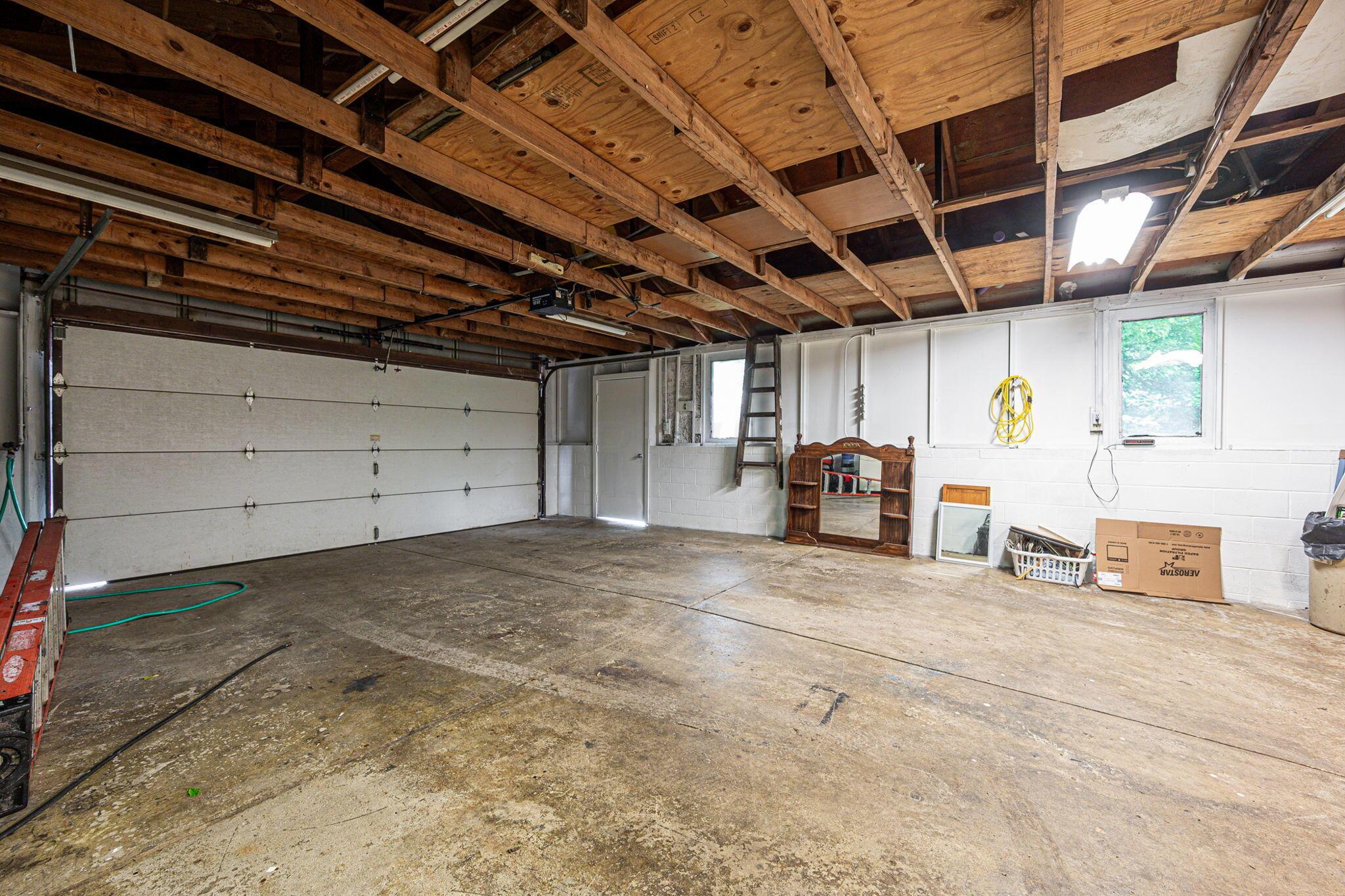1137 Warren Road Delaware, OH 43015 - Photo 29 of 31 32-web-or-mls-1137 Warren Rd 032