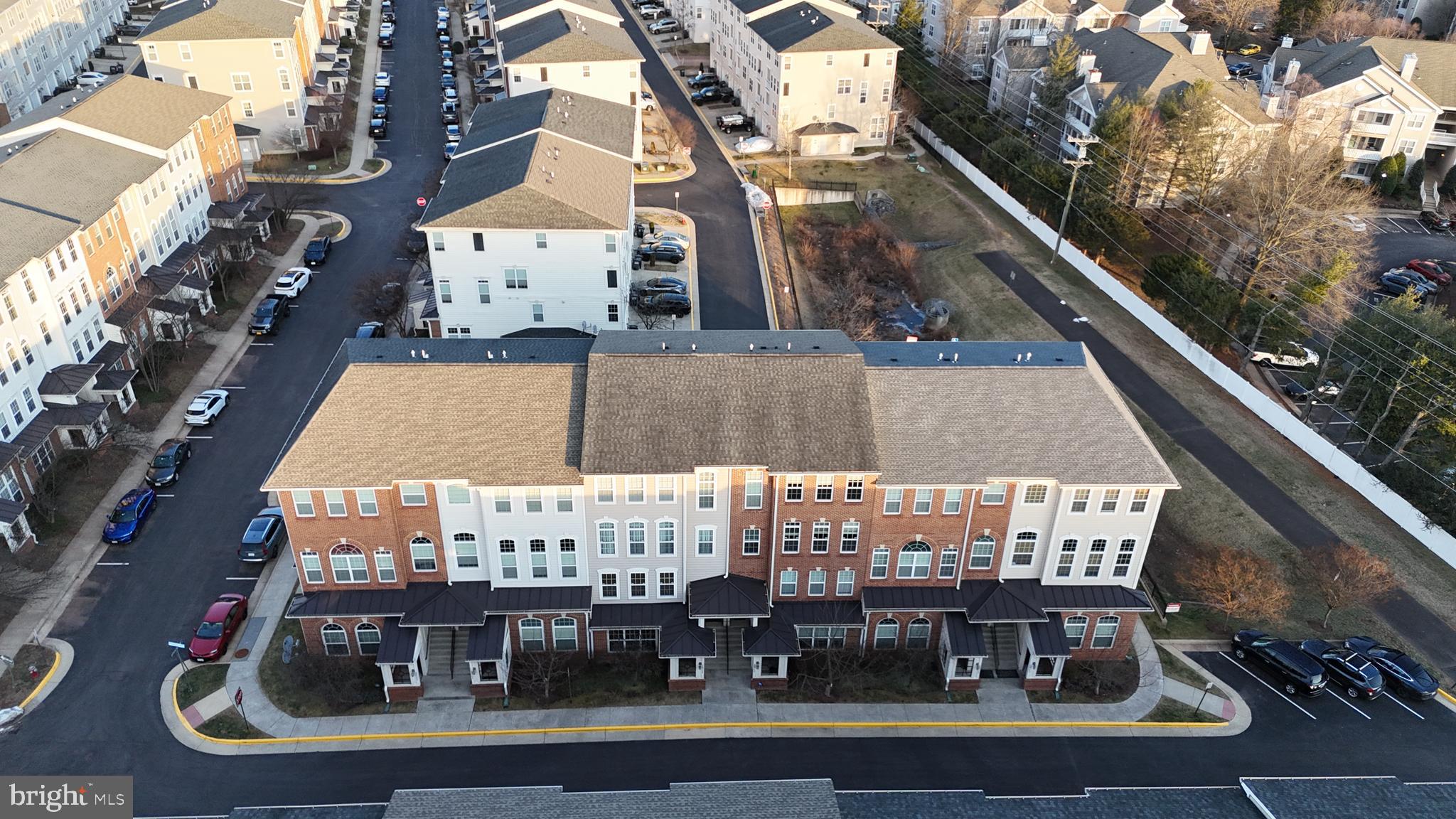 6072 Wicker Lane, Unit 160 Centreville, VA 20121 - Photo 53 of 58 a view of building with outdoor space