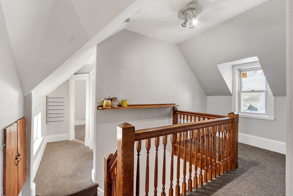 3 Franconia Street Worcester, MA 01602 - Photo 18 of 35