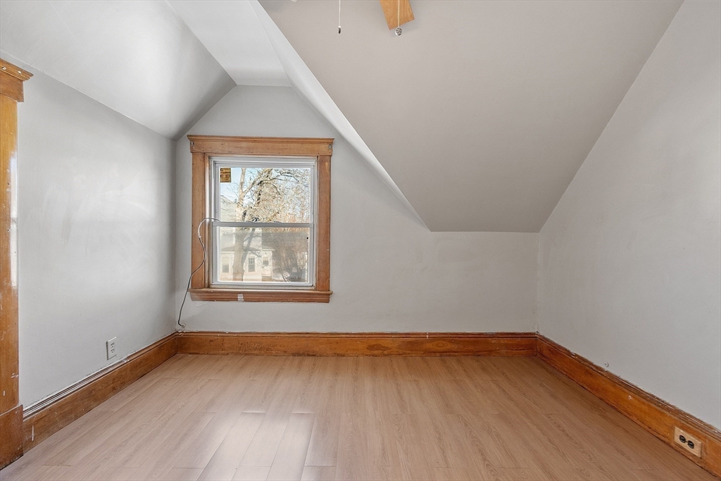 3 Franconia Street Worcester, MA 01602 - Photo 22 of 40