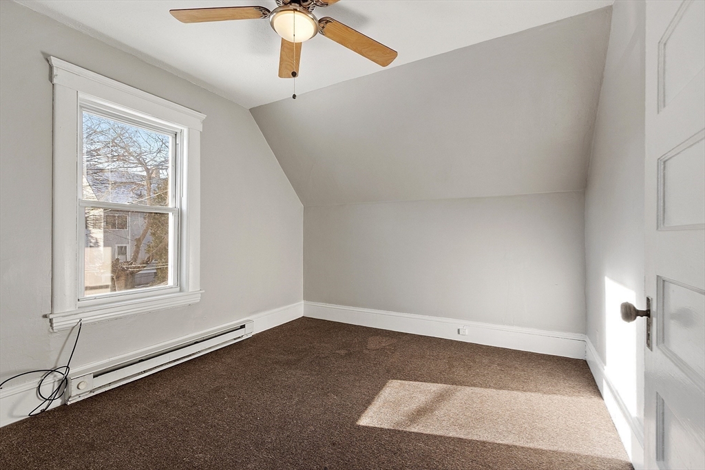 3 Franconia Street Worcester, MA 01602 - Photo 27 of 40
