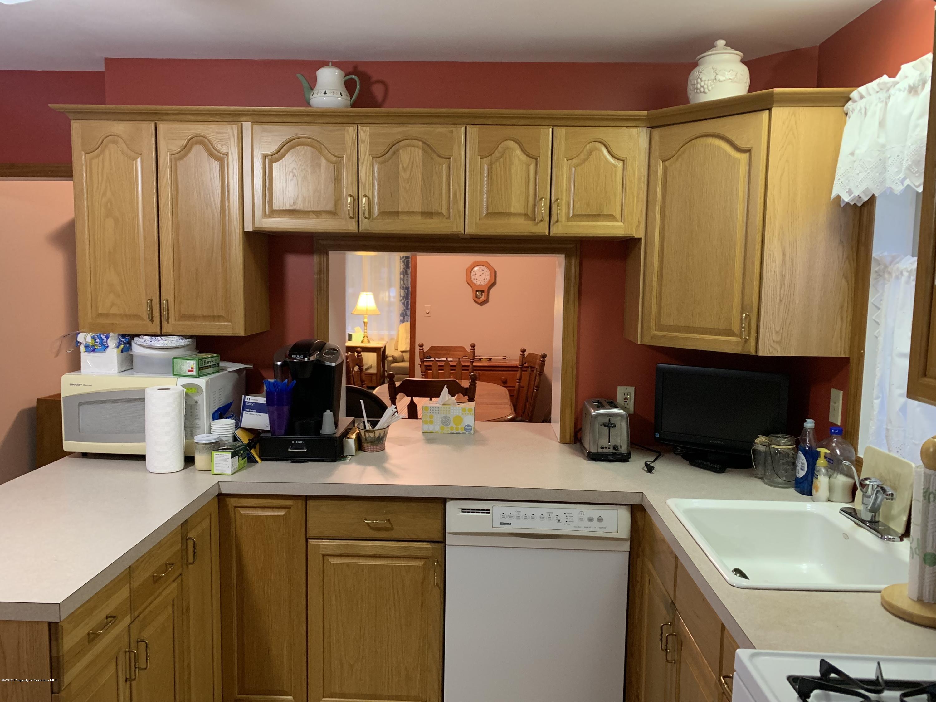 1131 Lloyd Street Scranton, PA 18508 - Photo 20 of 44