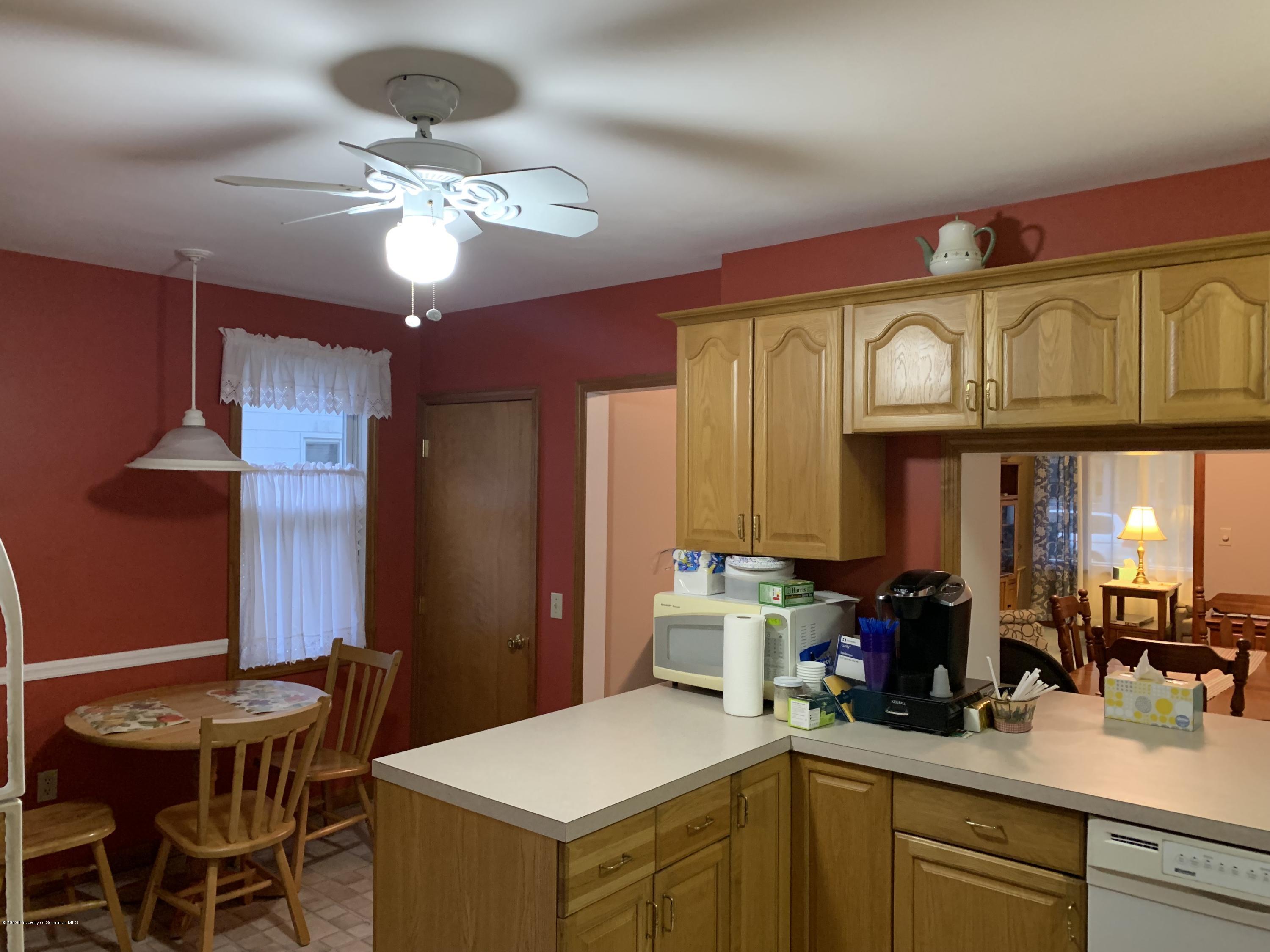 1131 Lloyd Street Scranton, PA 18508 - Photo 21 of 44