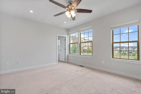 $2,600 | 5908 Etterbeek Street, Ijamsville, MD 21754