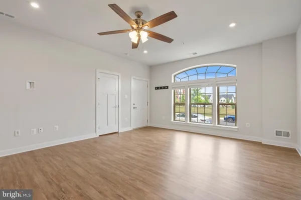 $2,600 | 5908 Etterbeek Street, Ijamsville, MD 21754