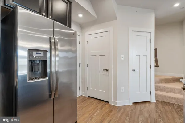 $2,600 | 5908 Etterbeek Street, Ijamsville, MD 21754