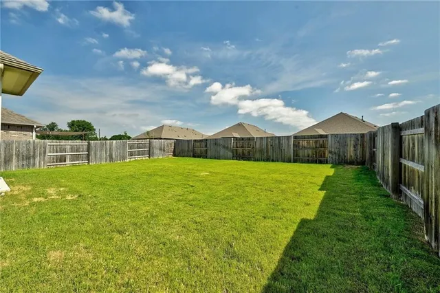 $2,150 | 14213 Sage Blossom Drive, Manor, TX 78653