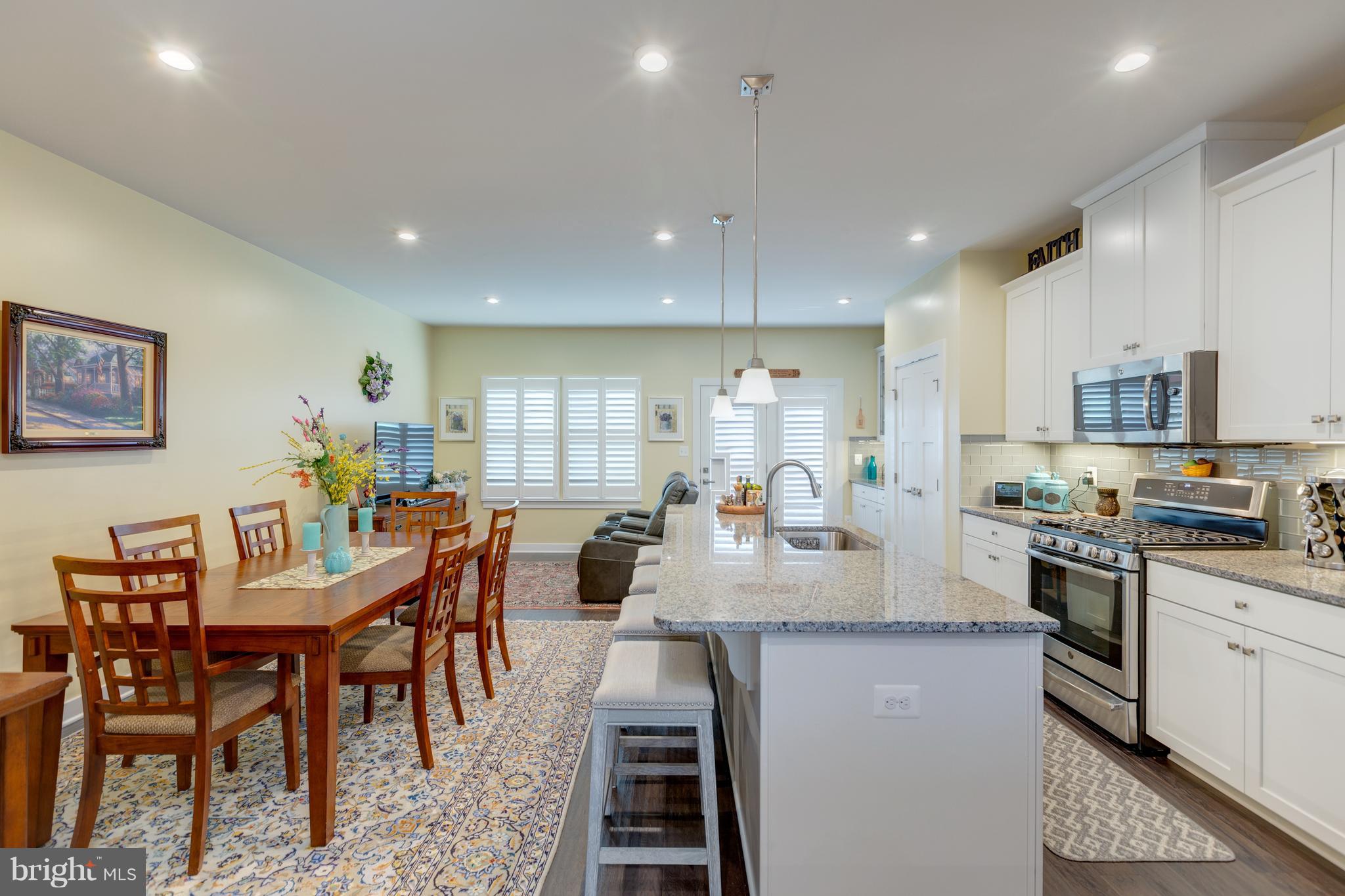 Kitchen/Dining Room