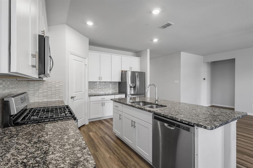 488 Deer Canyon Way Princeton, TX 75407 - Photo 15 of 29