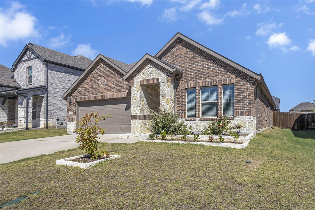 488 Deer Canyon Way Princeton, TX 75407 - Photo 2 of 29
