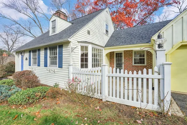 $399,900 | 35 Birch Hill Road, Agawam, MA 01001