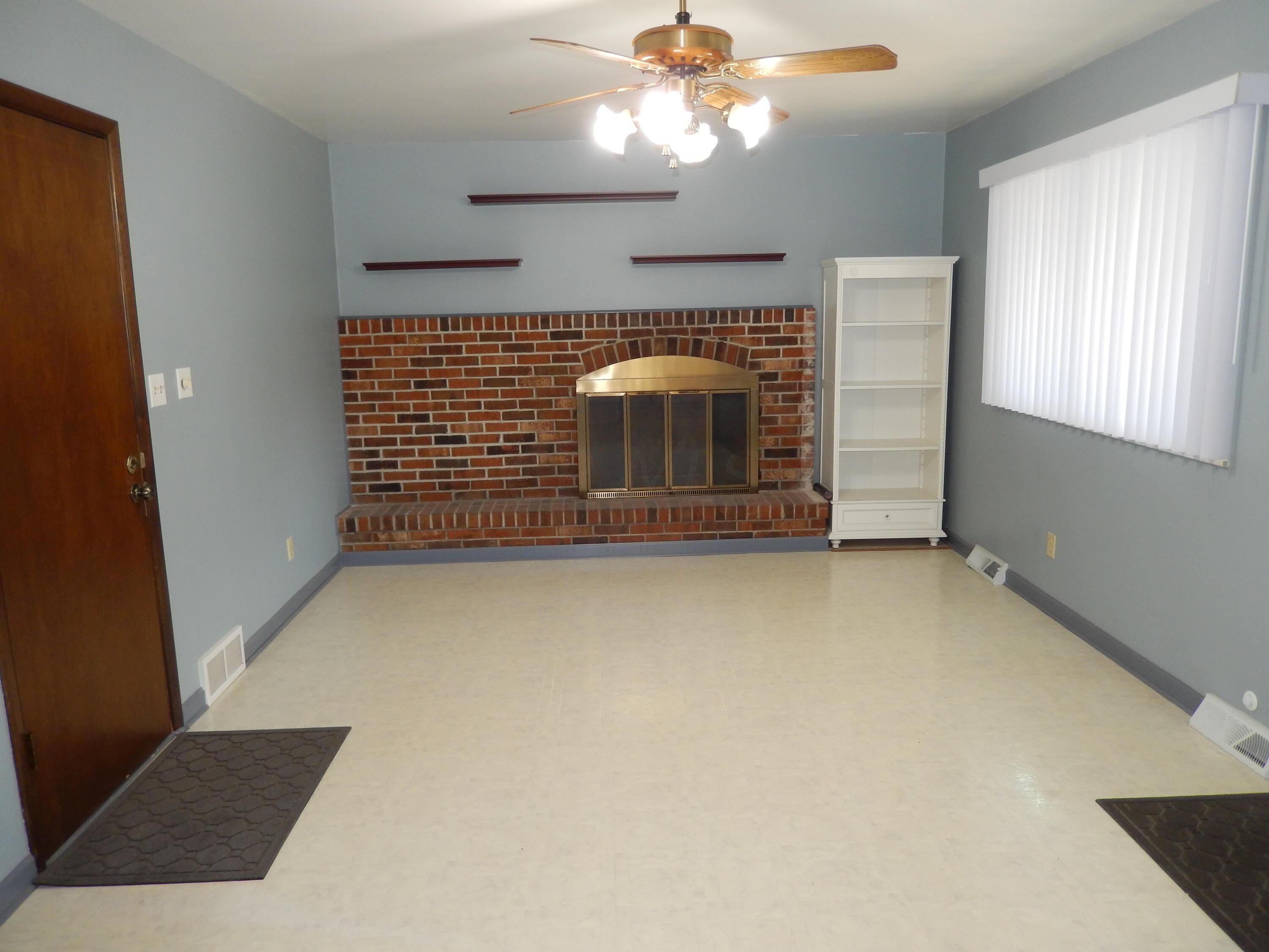 1649 Norma Road Columbus, OH 43229 - Photo 16 of 48 DSCN0292