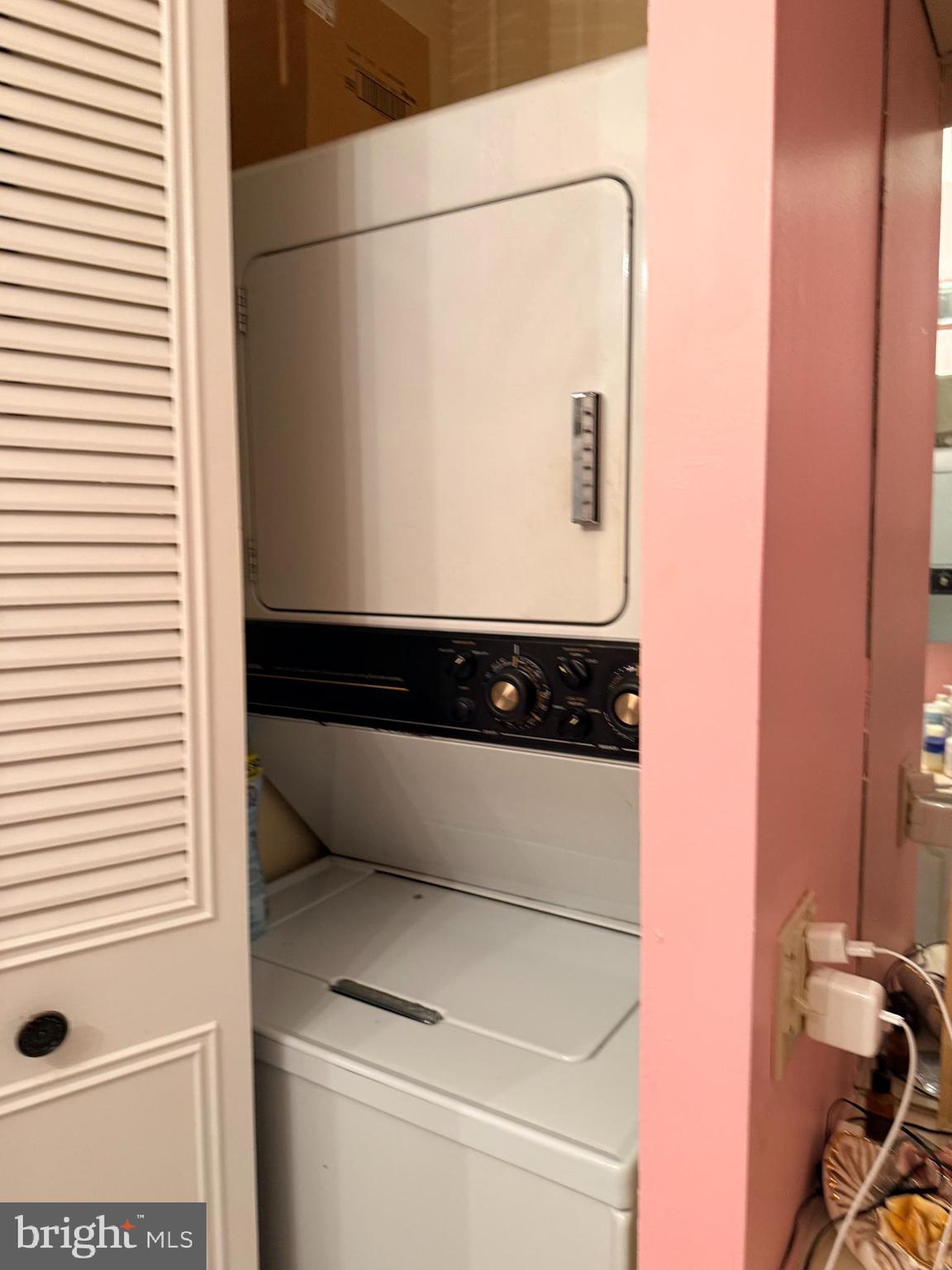 860 Lower Ferry Road, Unit 4C Ewing, NJ 08628 - Photo 15 of 27 a close view of washer and dryer