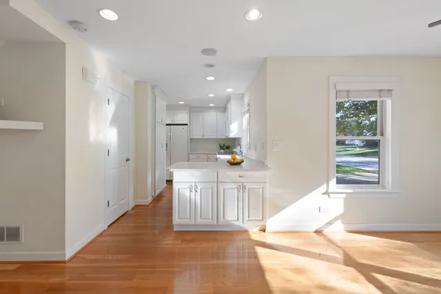 $459,000 | 5333 Fairview Avenue, Downers Grove, IL 60515