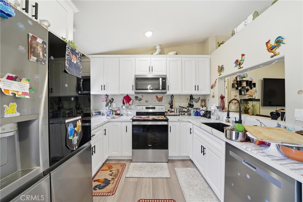23560 Tussing Ranch Road Apple Valley, CA 92308 - Photo 15 of 31