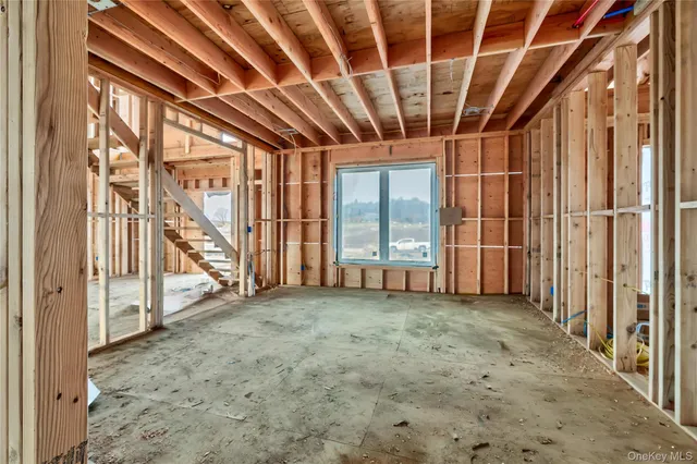 a view of a house with a big yard