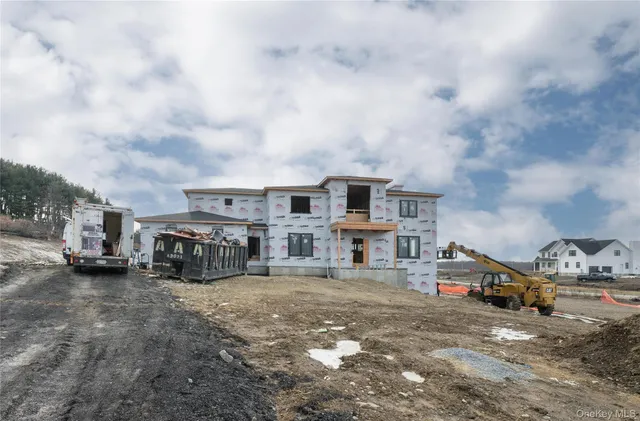 $1,295,000 | 20 Nesheiwat Drive, LaGrangeville, NY 12540