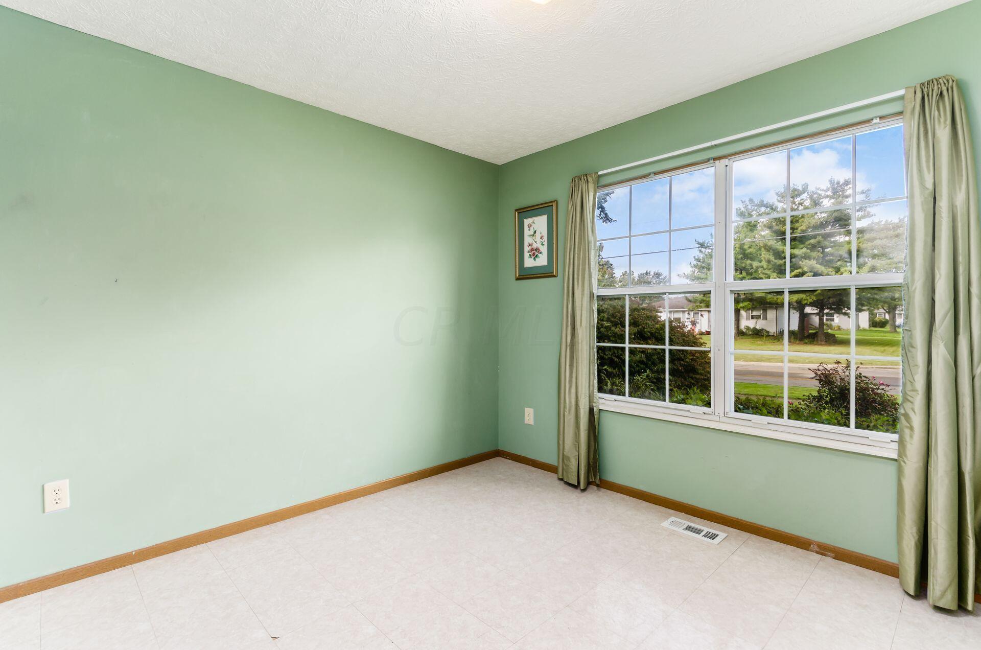 3537 Dempsey Road Westerville, OH 43081 - Photo 25 of 45 029_e3c7b8a0_g dempsey rd-061