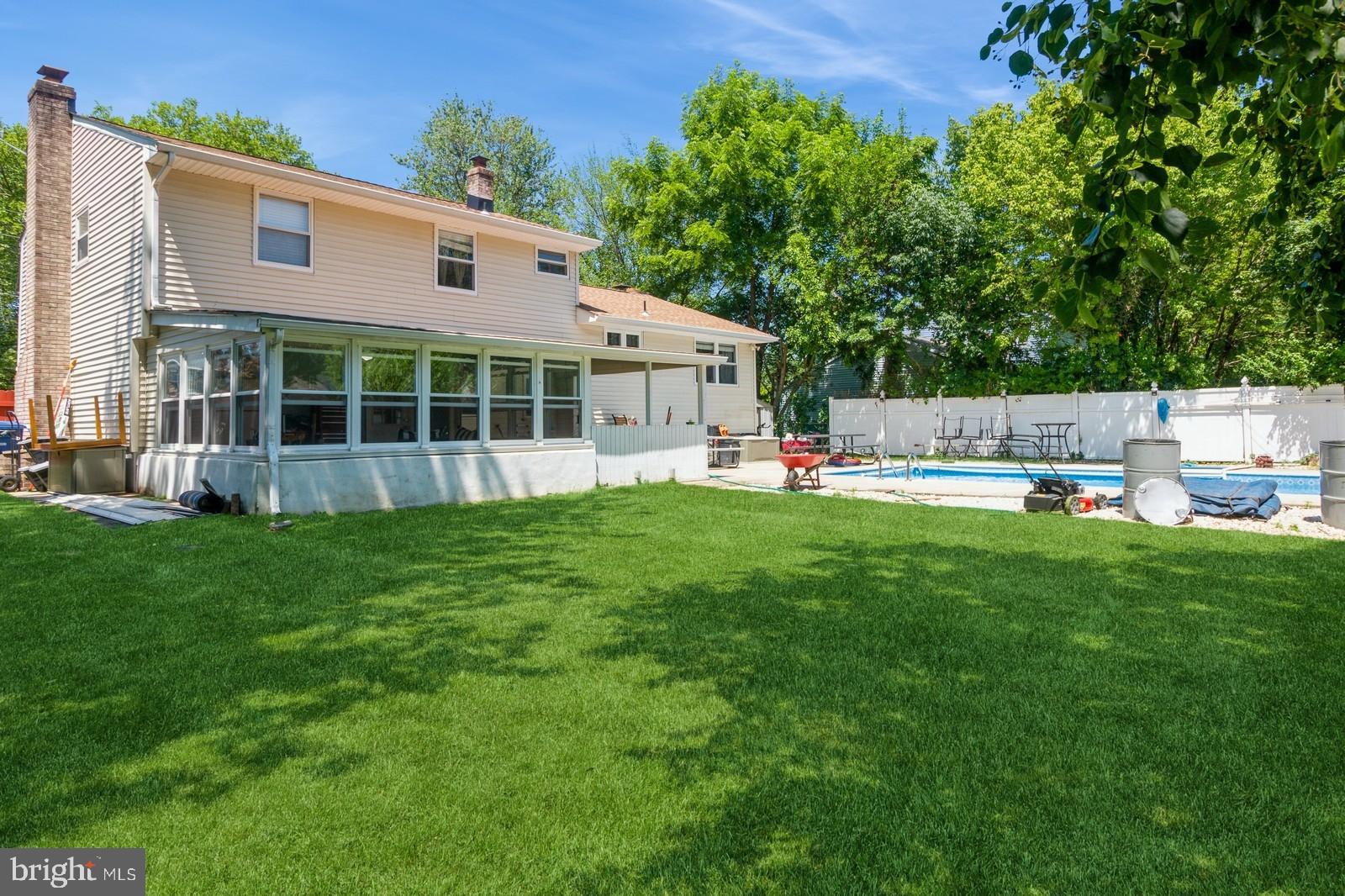 738 Woodlane Road Beverly, NJ 08010 - Photo 24 of 25 Gallery Image 24