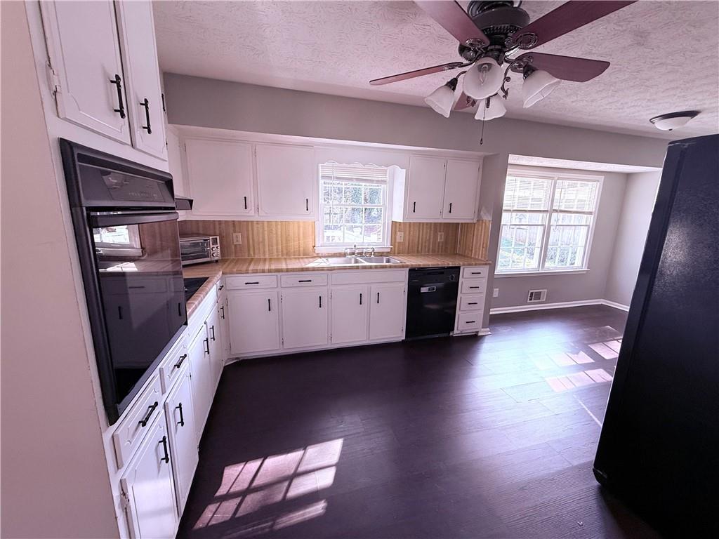 5074 Brownlee Road Southwest Lilburn, GA 30047 - Photo 10 of 34