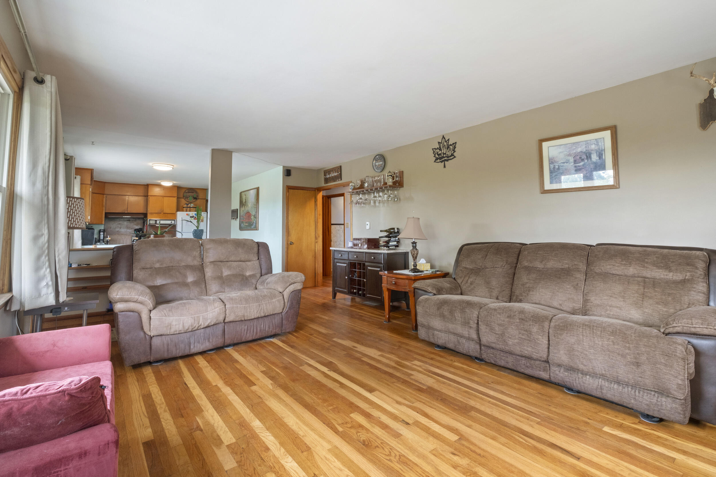 417 Main Street Readfield, ME 04355 - Photo 19 of 45 417_main_st-interior-04