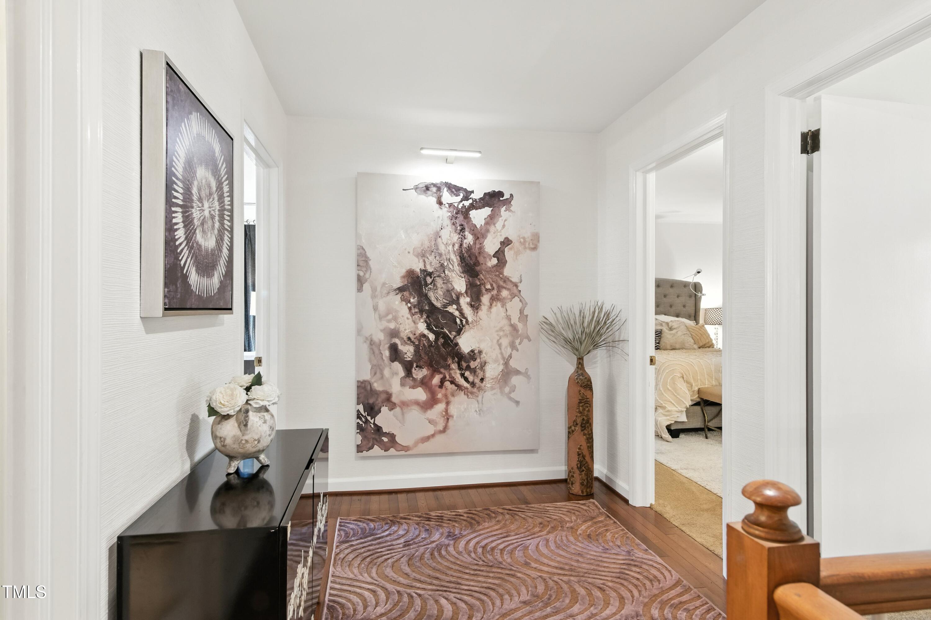 222 Gardiner Road Asheboro, NC 27203 - Photo 18 of 32 a living room with furniture and wall painting