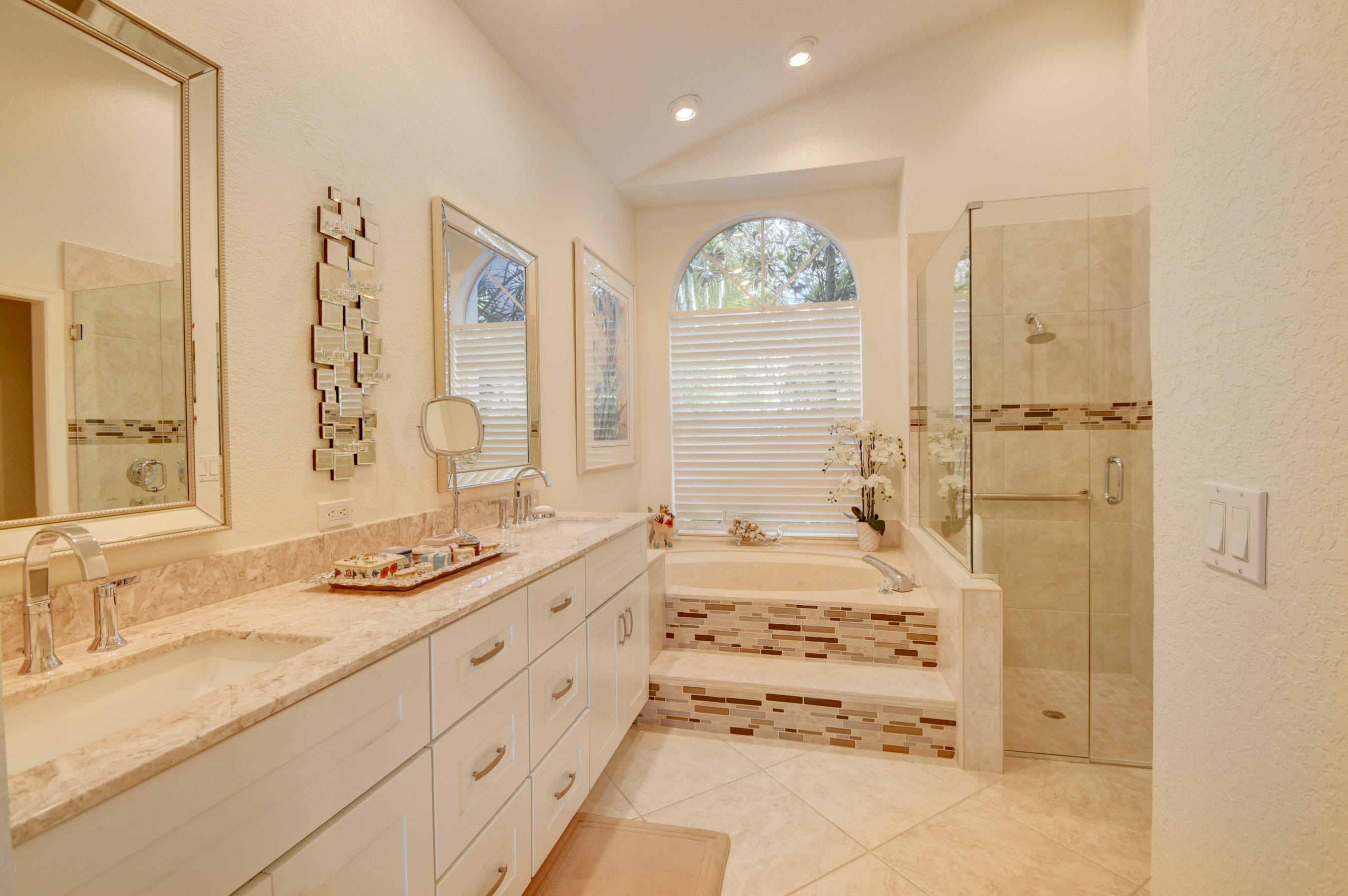 5286 Northwest 20th Avenue Boca Raton, FL 33496 - Photo 22 of 44 DSC_0963_4_5_6_7