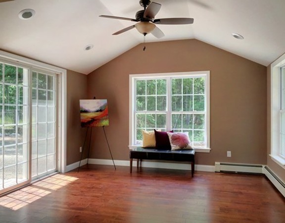 24 Crestview Road Littleton, MA 01460 - Photo 4 of 19 Gallery Image 4