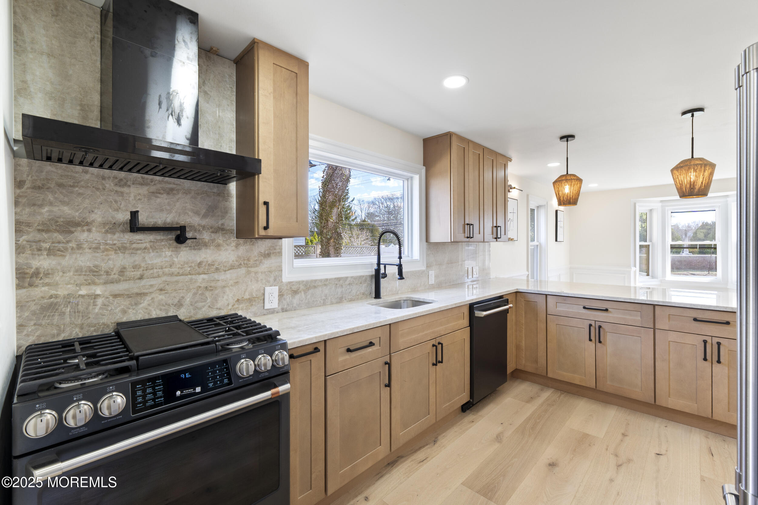 183 Rumson Road Little Silver, NJ 07739 - Photo 11 of 39 11_image-11