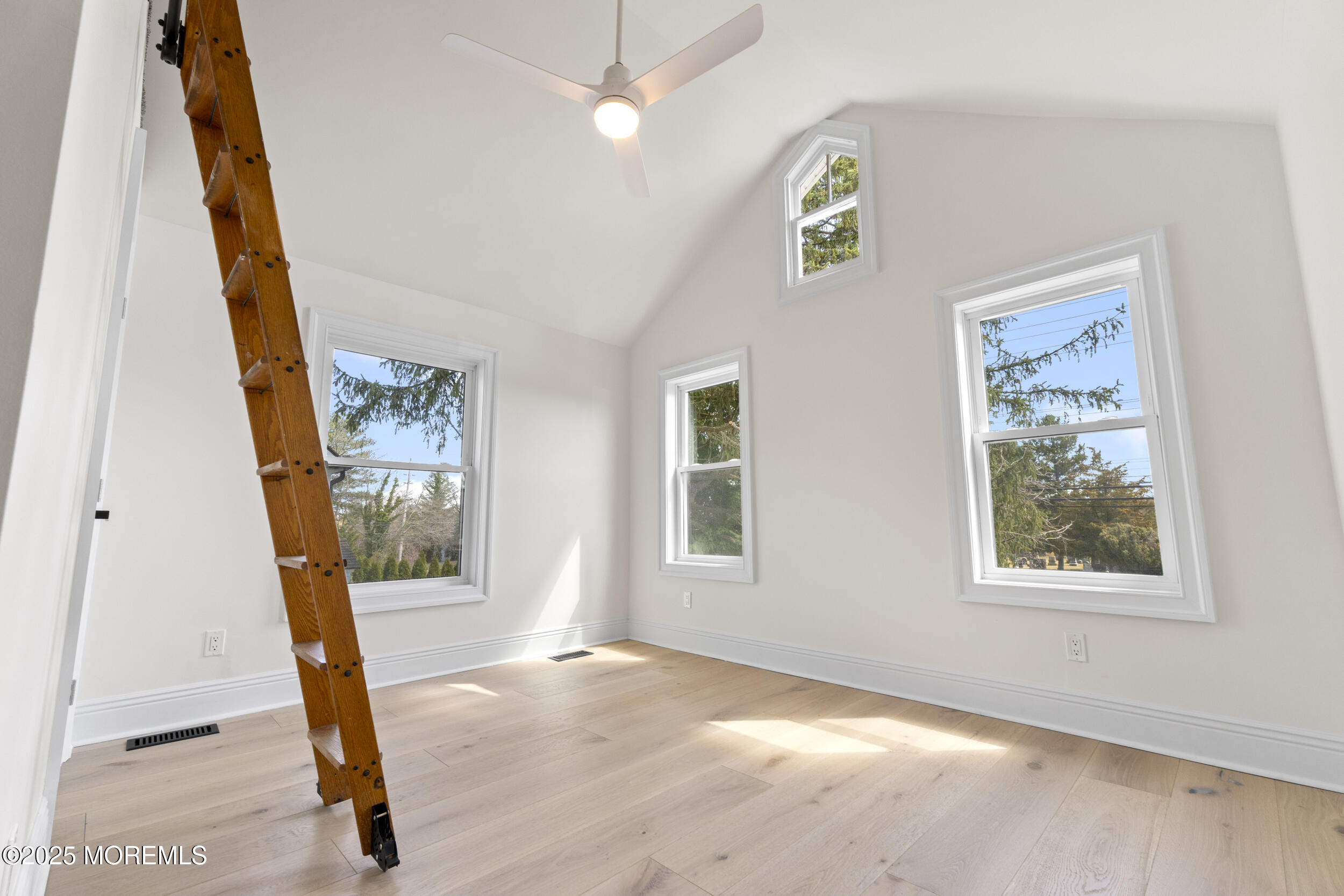 183 Rumson Road Little Silver, NJ 07739 - Photo 25 of 39 25_image-25
