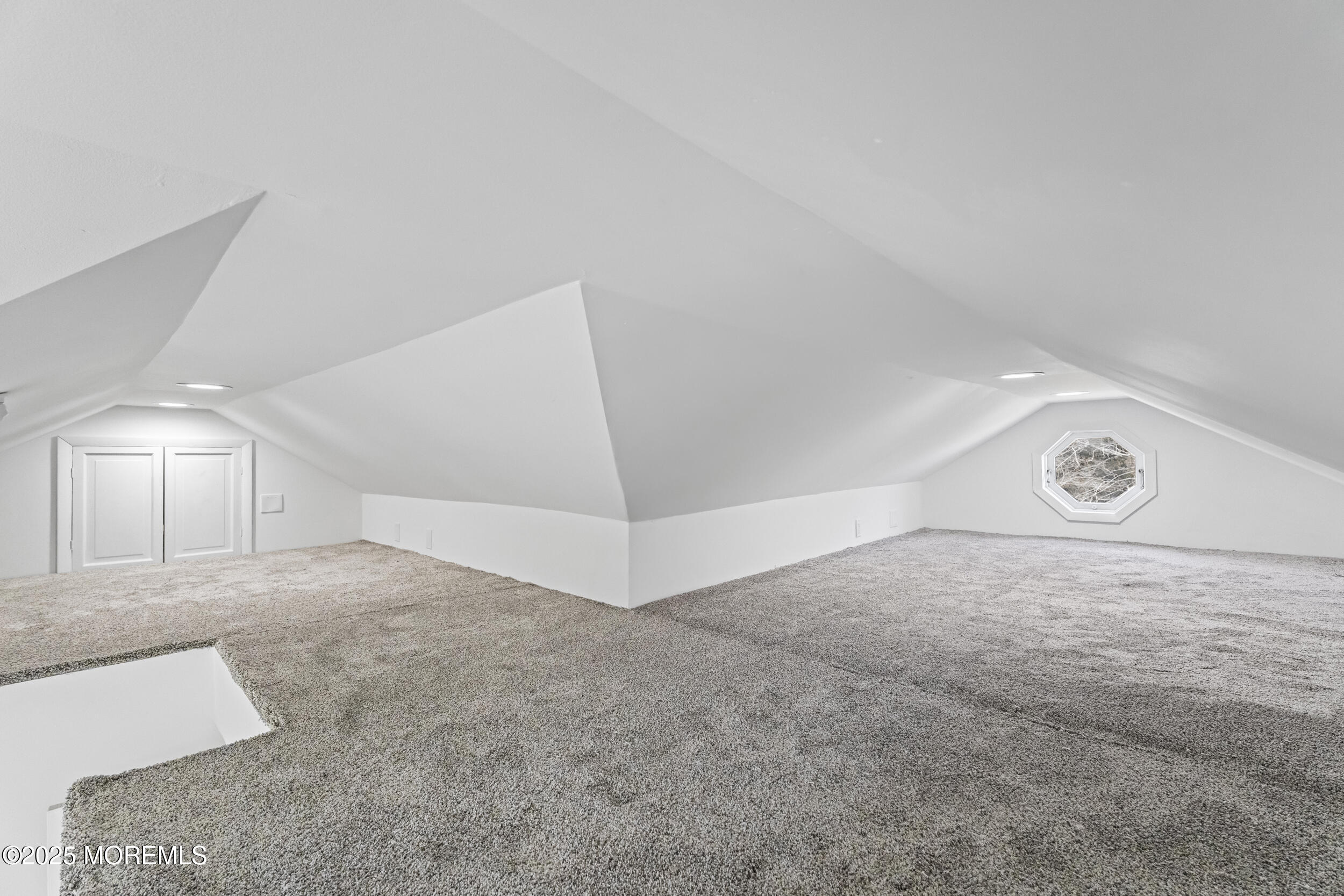 183 Rumson Road Little Silver, NJ 07739 - Photo 27 of 39 27_image-27
