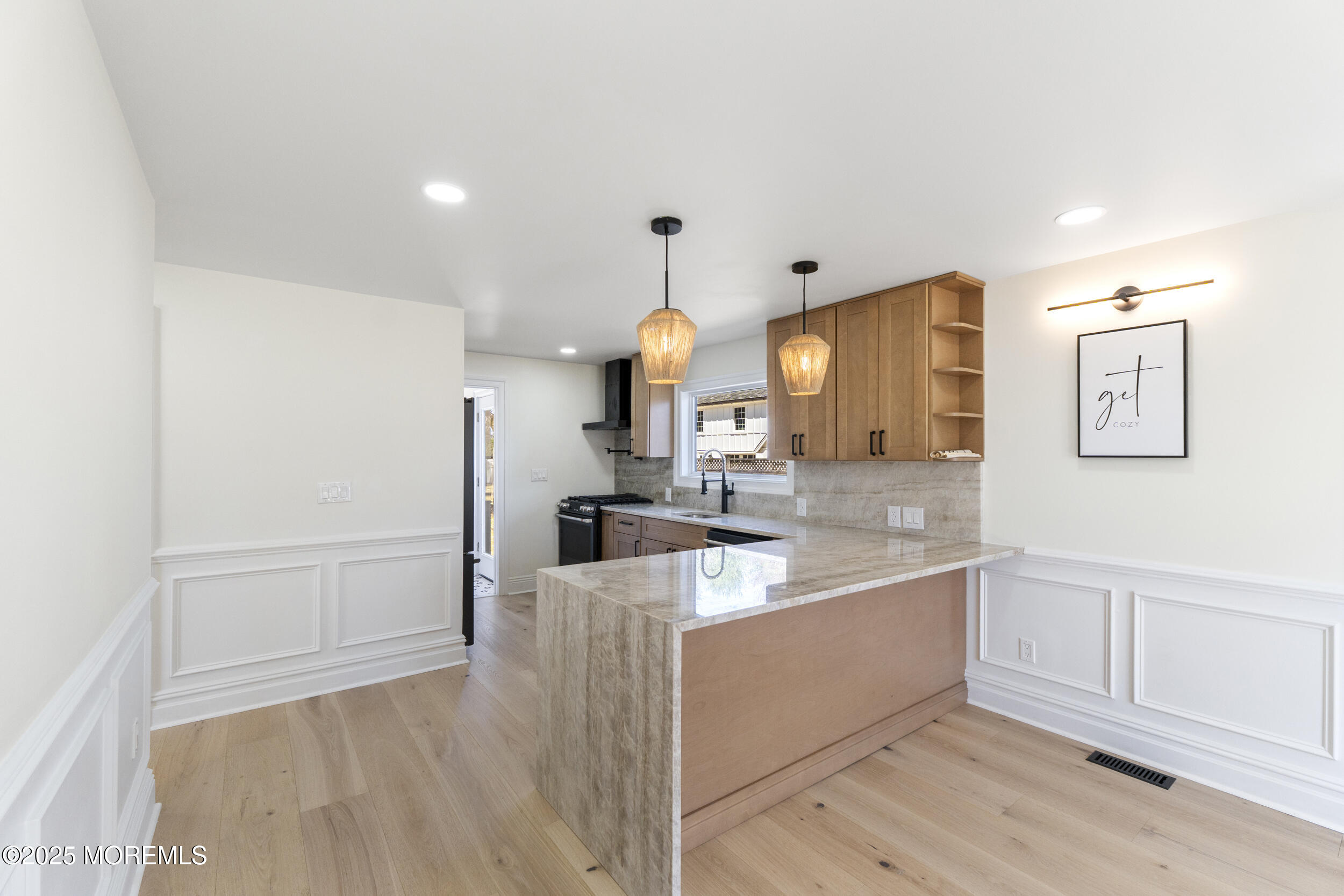 183 Rumson Road Little Silver, NJ 07739 - Photo 5 of 39 5_image-05