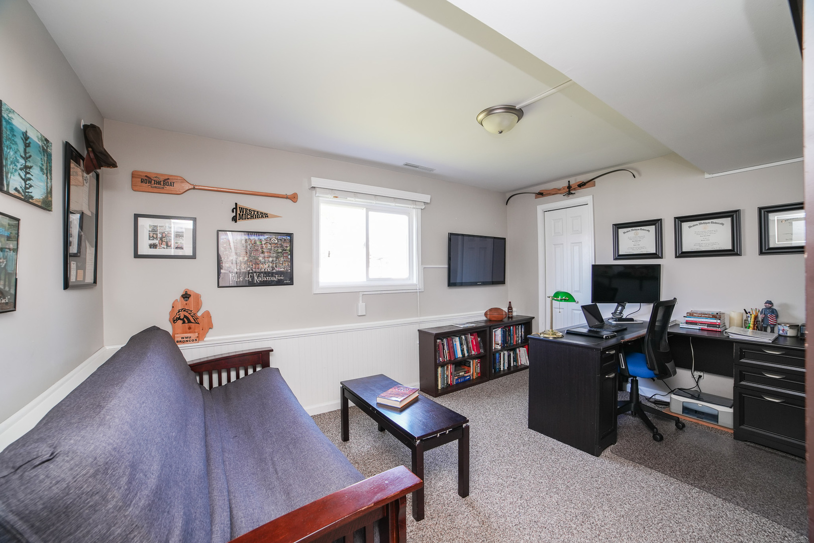 281 Kathy Drive Bourbonnais, IL 60914 - Photo 28 of 43 a living room with furniture and a wooden floor