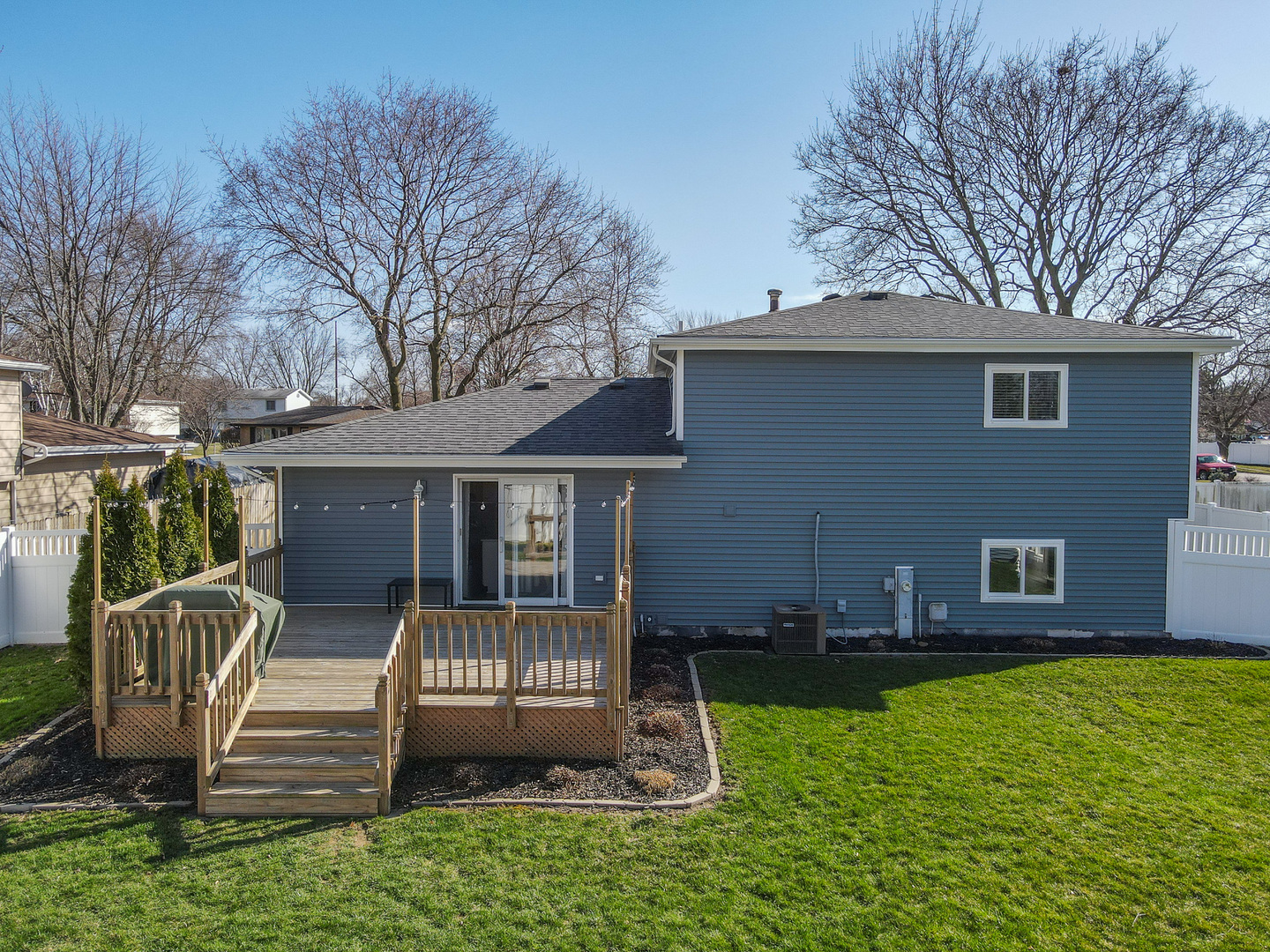281 Kathy Drive Bourbonnais, IL 60914 - Photo 33 of 43 a view of a house with backyard and porch