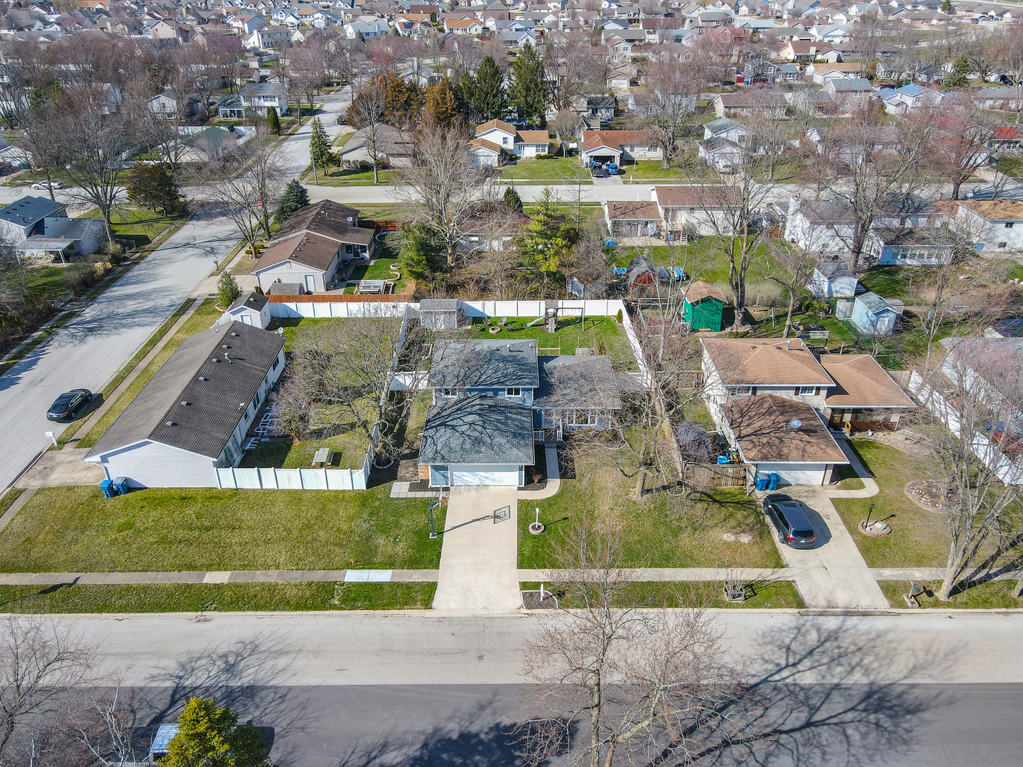 281 Kathy Drive Bourbonnais, IL 60914 - Photo 43 of 43 an aerial view of residential houses with outdoor space