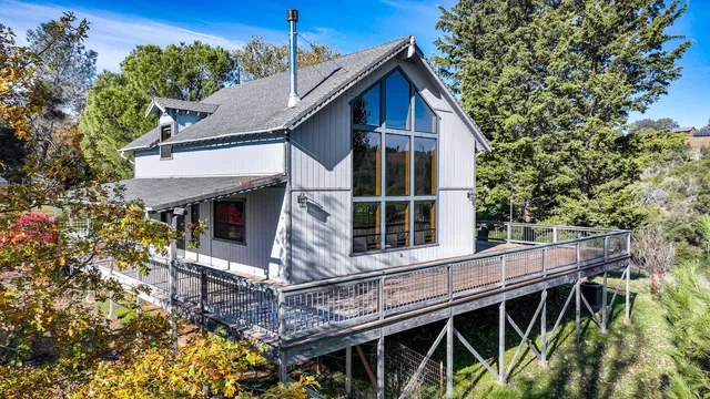 a view of house with a outdoor space